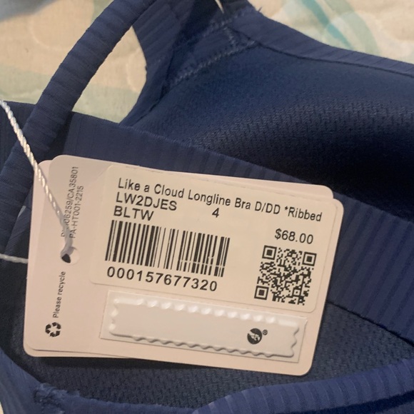 28. NWT Lululemon like a cloud longline bra Ribbed size 4 - Picture 5 of 5